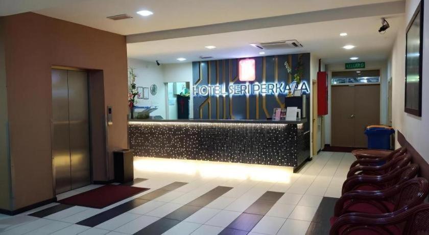 Hotel Seri Perkasa Кота Кинабалу Екстериор снимка