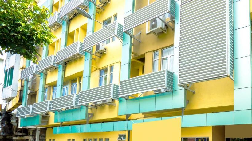Hotel Seri Perkasa Кота Кинабалу Екстериор снимка